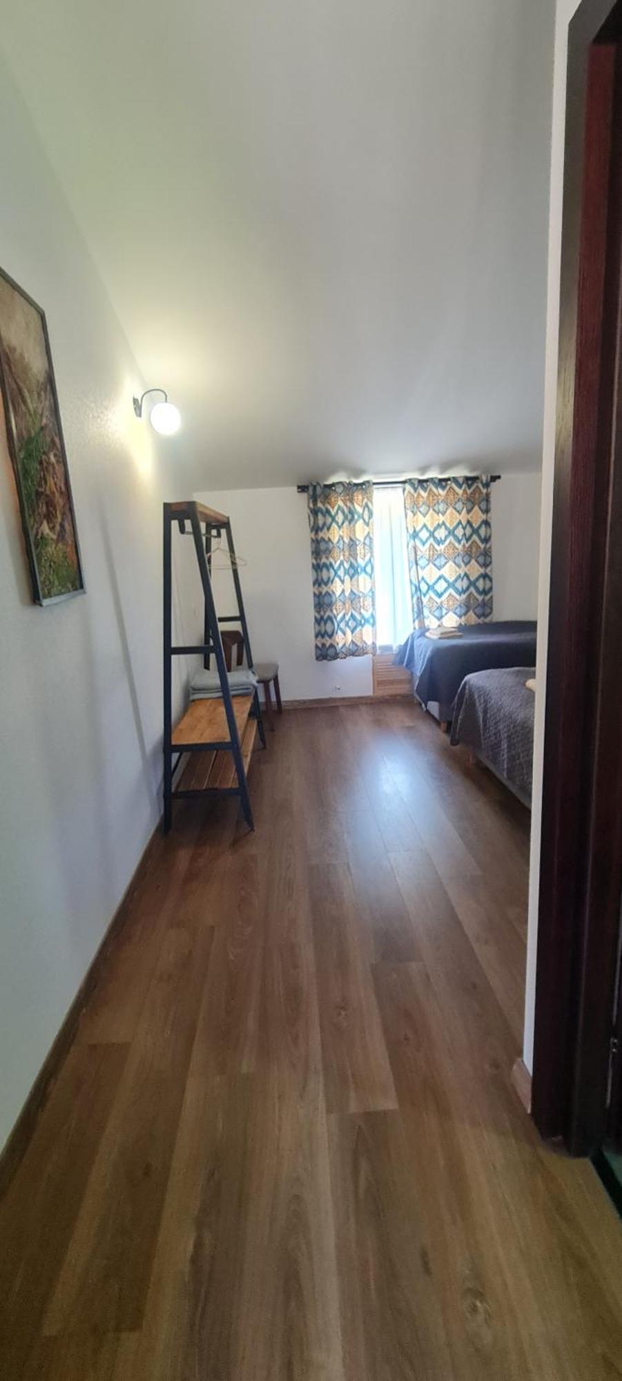 Guest House Shina Omalo Ngoại thất bức ảnh