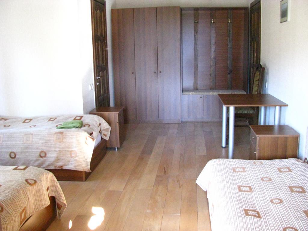 Guest House Shina Omalo Phòng bức ảnh