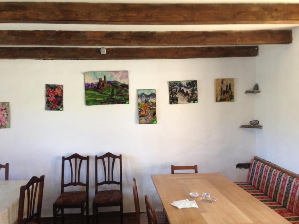 Guest House Shina Omalo Ngoại thất bức ảnh